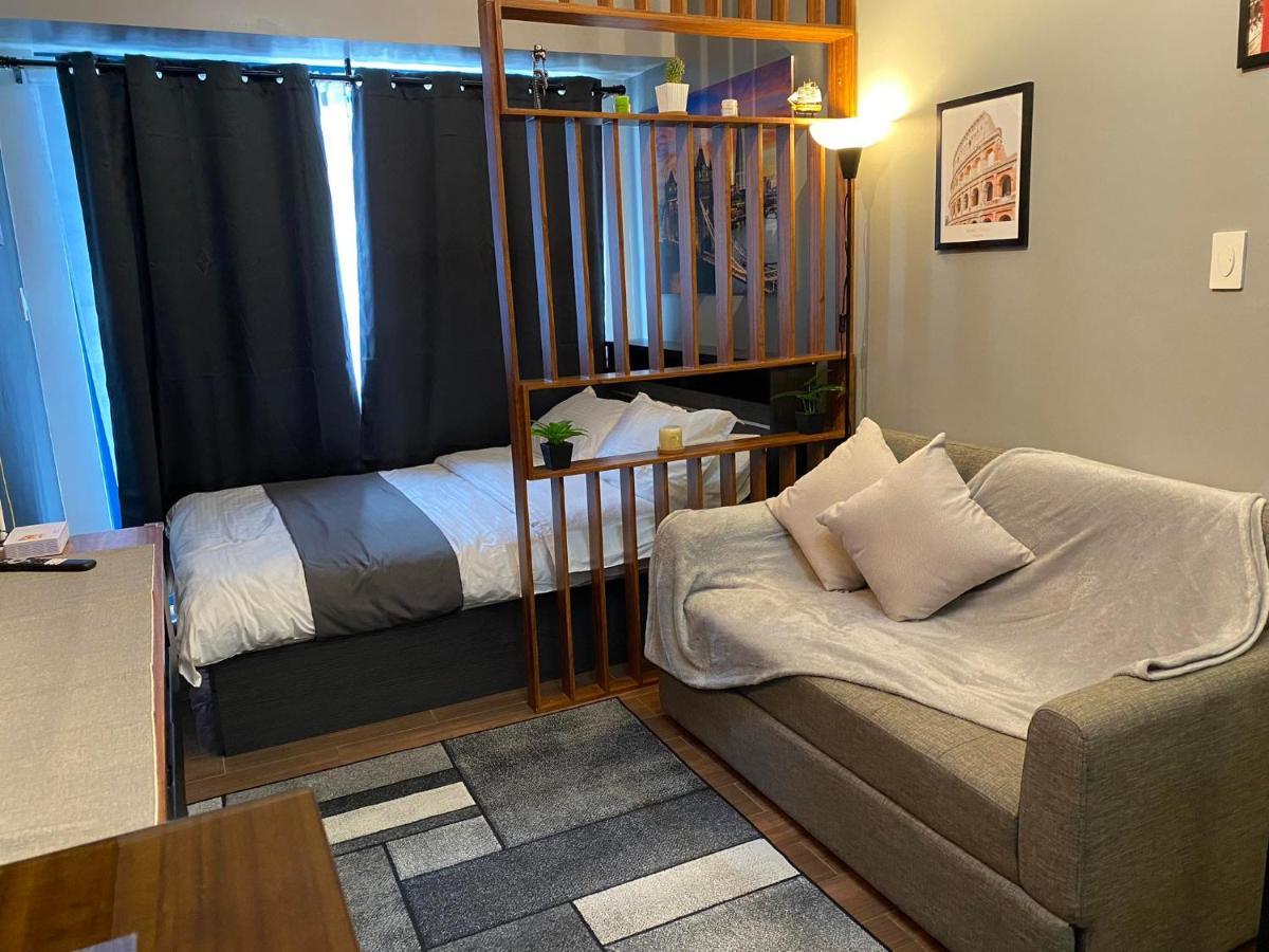 Cozy Crib @ Air Residences - Makati Makati City Exteriör bild