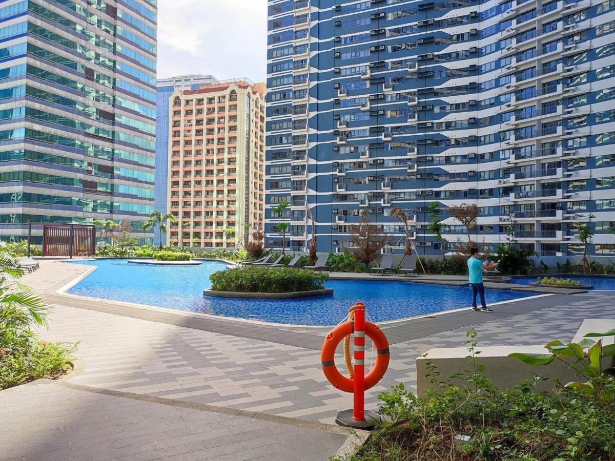 Cozy Crib @ Air Residences - Makati Makati City Exteriör bild