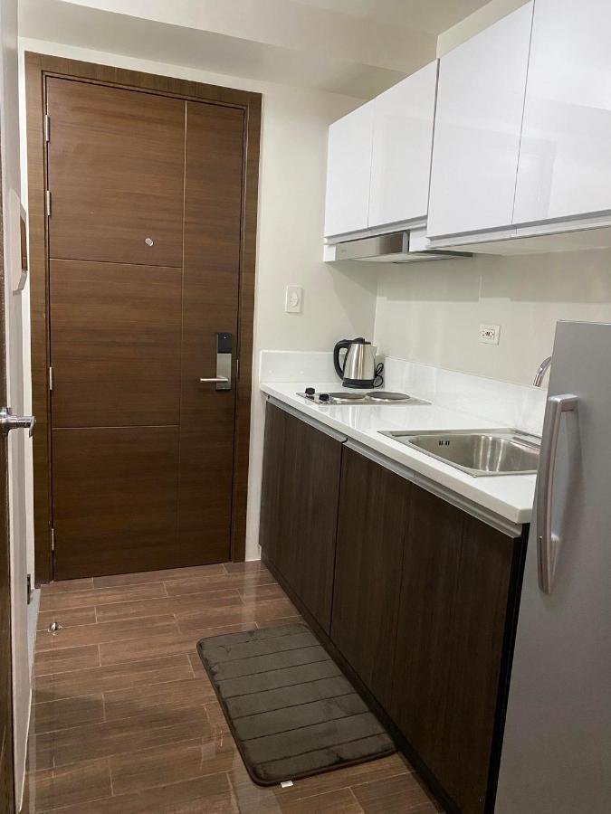 Cozy Crib @ Air Residences - Makati Makati City Exteriör bild